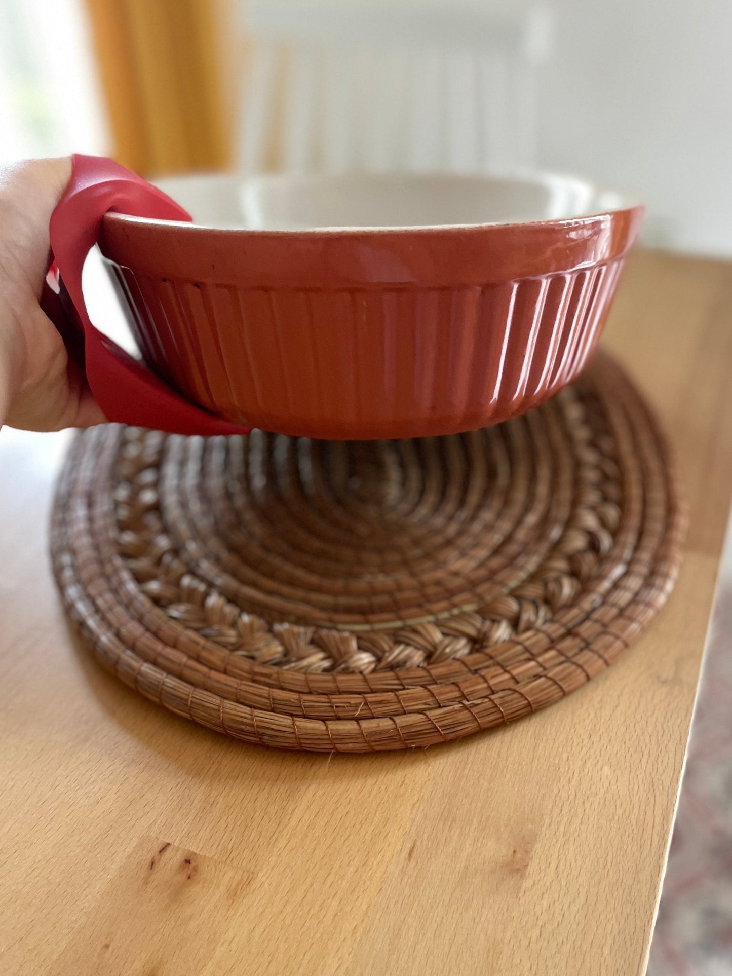 Dessous de plat oval 40Lx30l, tressé, aiguilles de pin