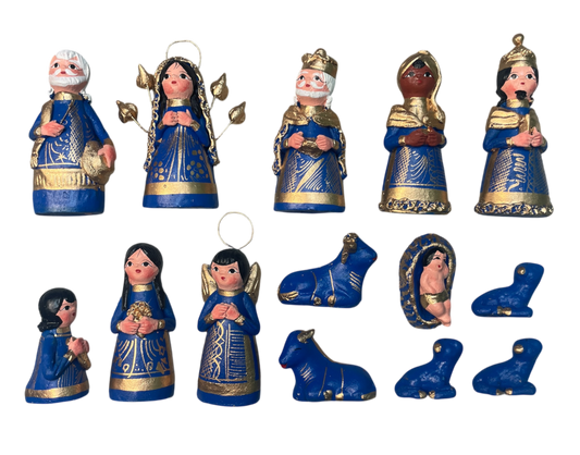 Medium nativity scene 14 figurines, cream and gold