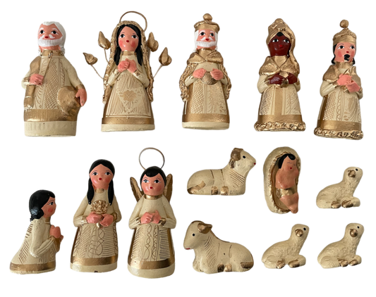 Medium nativity scene 14 figurines, cream and gold
